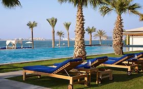 Hotel Doubletree By Hilton Jumeirah Beach  4*